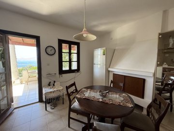 Sea View Duplex Bodrum Property For Sale - Dining space out to the terrace
