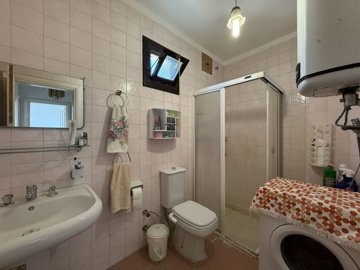 Sea View Duplex Bodrum Property For Sale - Bathroom