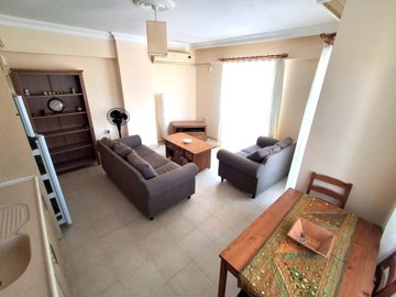 Unmissable Apartment For Sale In Hisar, Didim - Kitchen to the lounge