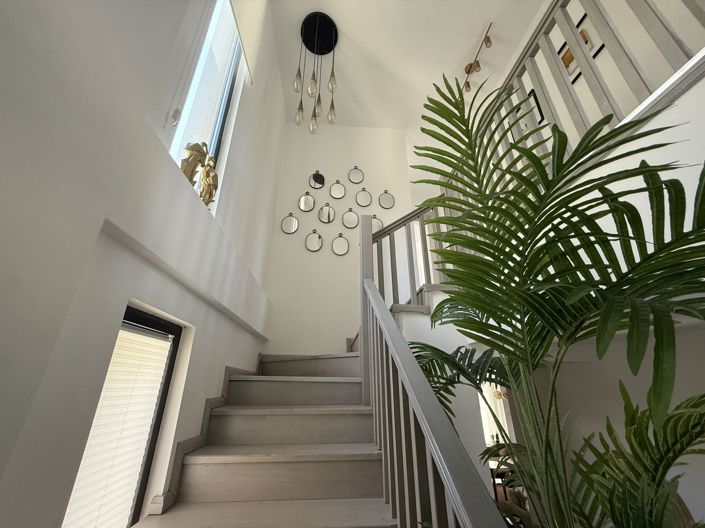 Image No.19-4 Bed Villa for sale