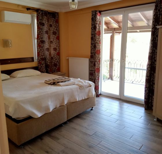 Image No.12-4 Bed Villa for sale