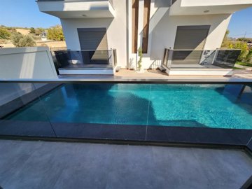 Antalya Investment Property For Sale In Manavgat - Shared sunbathing terrace
