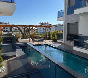 Antalya Investment Property For Sale In Manavgat - Balconies overlooking the pool