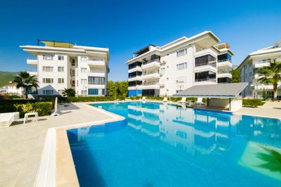Delightful Ground-Floor Apartment For Sale In Alanya – Large sun terraces