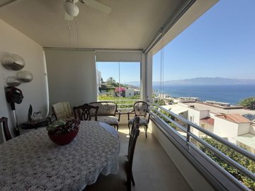 Sea And Sunset View Reverse Duplex In Bodrum For Sale - Generous balcony with total sea views