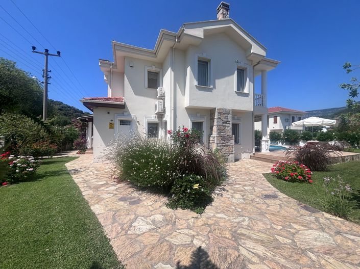 Image No.23-3 Bed Villa for sale