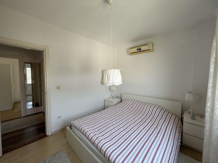 Image No.21-2 Bed Apartment for sale