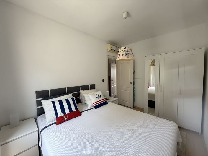 Image No.23-2 Bed Apartment for sale