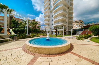 Immaculate Investment Property For Sale In Alanya - Social terraces and pools