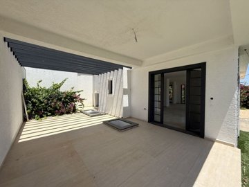 Sea View Villa With A Private Pool For Sale In Yalikavak, Bodrum – Entrance to the villa