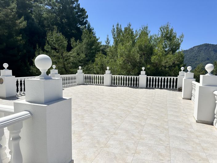 Image No.26-7 Bed Villa for sale