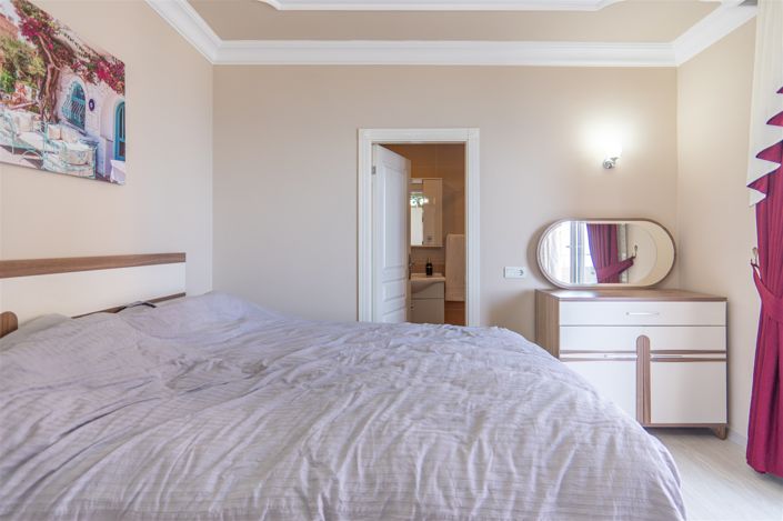 Image No.15-2 Bed Apartment for sale