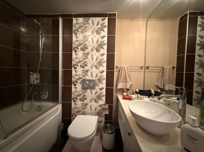 Image No.17-5 Bed Villa for sale