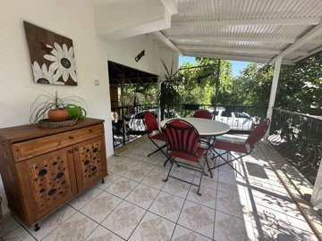 Detached Traditional Villa For Sale In Ortaca - Spacious covered terrace