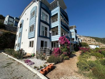 Sea View Apartment For Sale In Akbuk, Didim - View of the apartment building