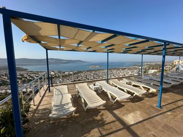 Sea View Apartment For Sale In Akbuk, Didim - Sun bathing lounge areas