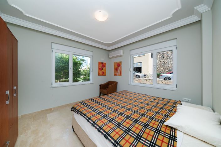 Image No.14-4 Bed Villa for sale