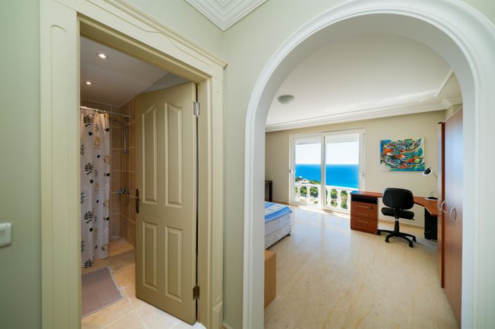 Image No.16-4 Bed Villa for sale