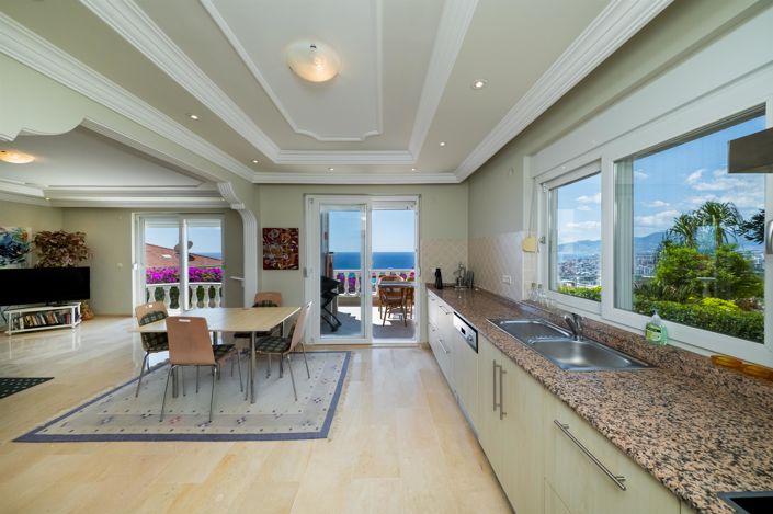 Image No.7-4 Bed Villa for sale