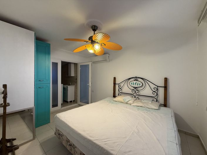 Image No.17-10 Bed Villa for sale