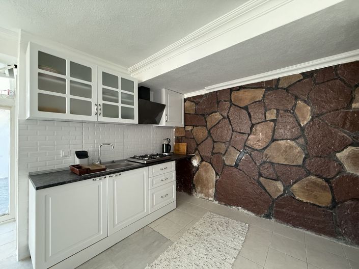 Image No.18-10 Bed Villa for sale