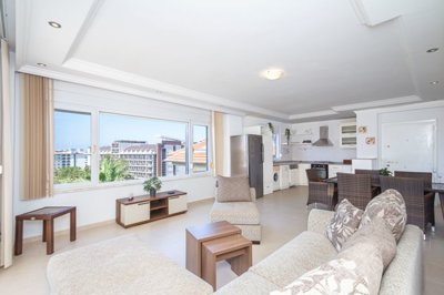 Outstanding Property For Sale In Alanya – Lounge to the kitchen