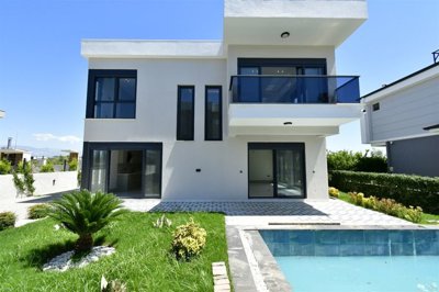 Upscale Property For Sale In Manavgat, Antalya - Main view of the villa