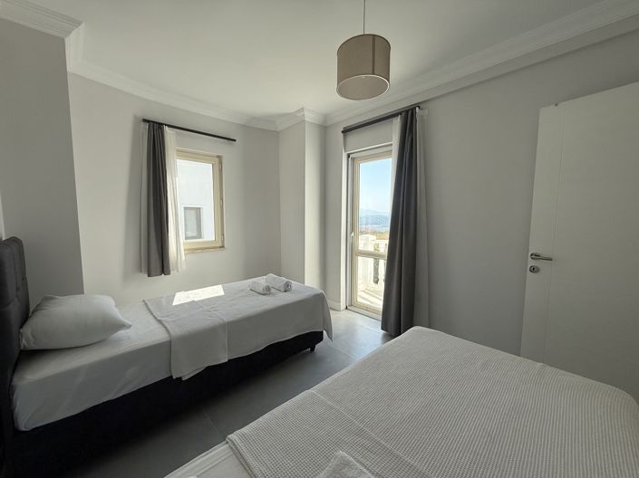 Image No.21-3 Bed Villa for sale