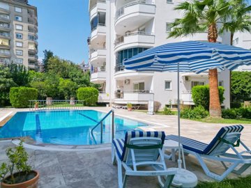 Immaculate Furnished Apartment For Sale In Cikcilli, Alanya - Shared swimming pool