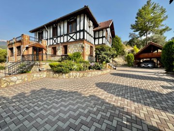 Bespoke Villa For Sale With A Private Pool & Jacuzzi In Kadikoy, Fethiye - Vast plot