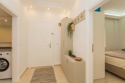 Sophisticated Alanya Apartment For Sale – Entrance to the apartment
