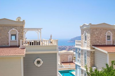Meticulous Apartment For Sale With Sea Views In Cikcilli, Alanya - Fabulous sea views