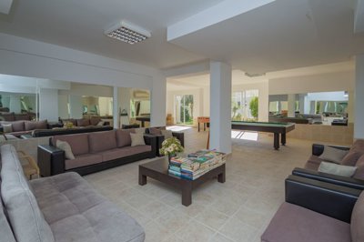 Meticulous Apartment For Sale With Sea Views In Cikcilli, Alanya - Social areas