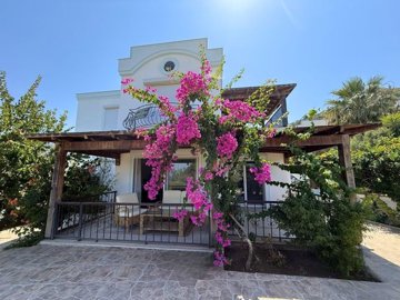 Bodrum Villa For Sale In Yalikavak Near The Marina & Beach - Beautiful property