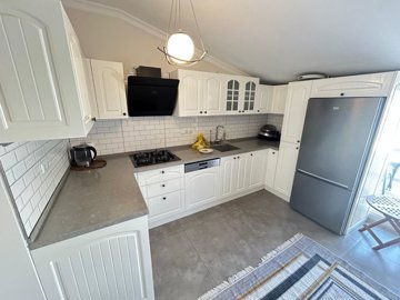 Furnished Didim Apartment On A Complex For Sale In Hisar - Stylish fully fitted kitchen