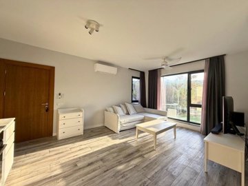 Alluring Garden Apartment In Bodrum For Sale - Large living space