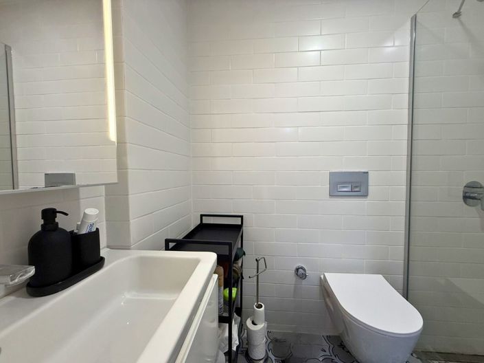 Image No.17-2 Bed Apartment for sale