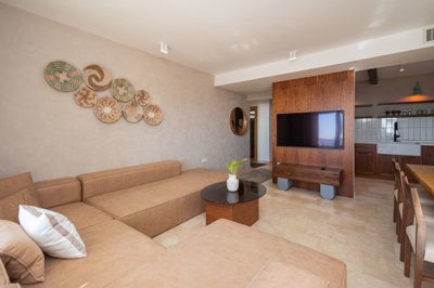 Exceptional Alanya Property For Sale In Tepe - Lounge to the kitchen