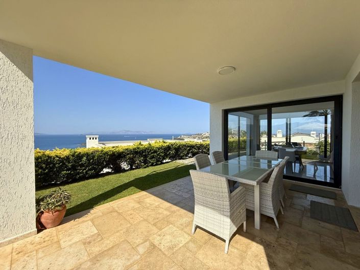 Image No.6-4 Bed Villa for sale