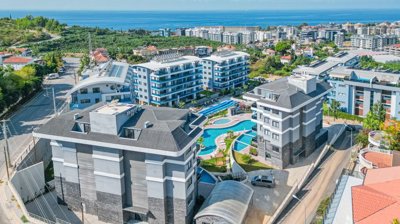 Must-See Investment Property In Kargicak, Alanya For Sale - Located near the beach