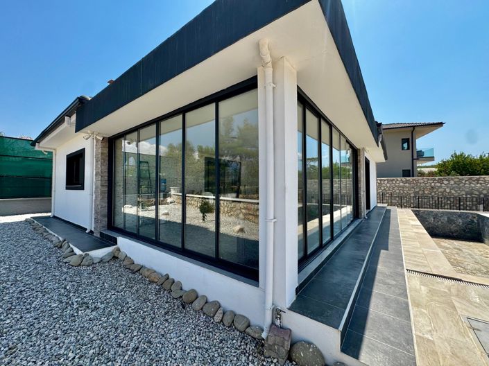 Image No.3-3 Bed Bungalow for sale