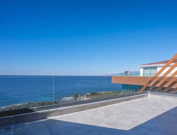 Ocean View Apartment For Sale In Alanya - Private balcony terrace with sea views