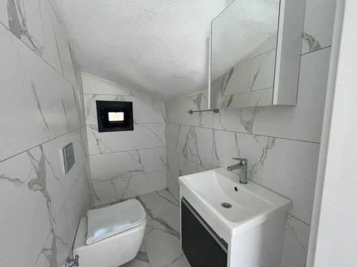 Image No.10-3 Bed Villa for sale