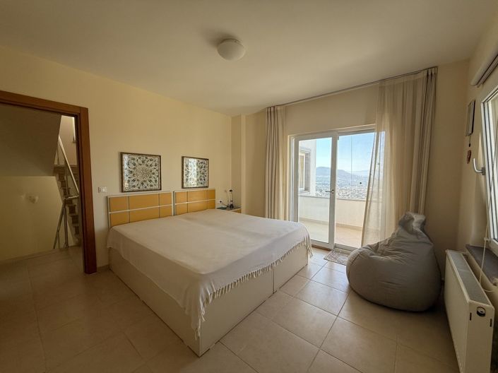 Image No.15-3 Bed Villa for sale