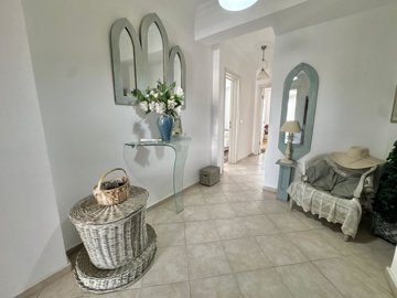 Sea View Fethiye Apartment For Sale Near The Promenade - Relaxing interior