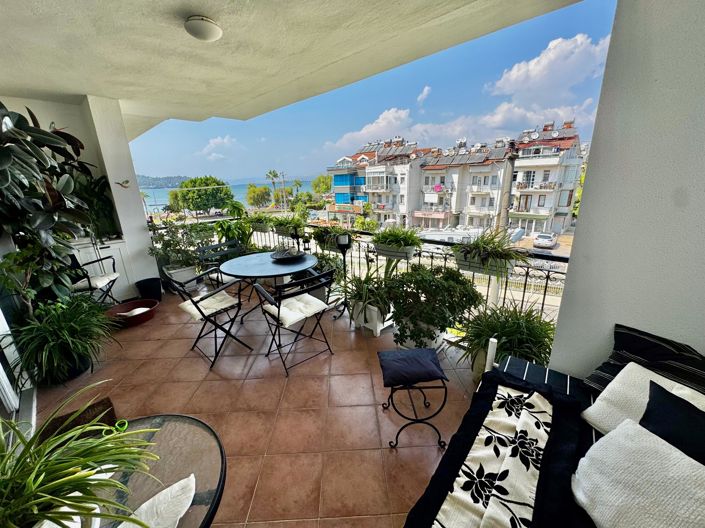 Image No.17-3 Bed Apartment for sale