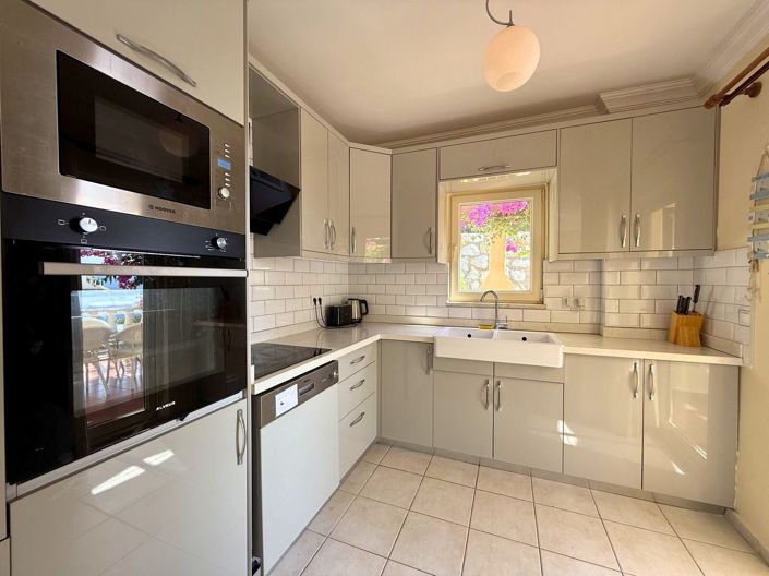 Image No.8-4 Bed Villa for sale