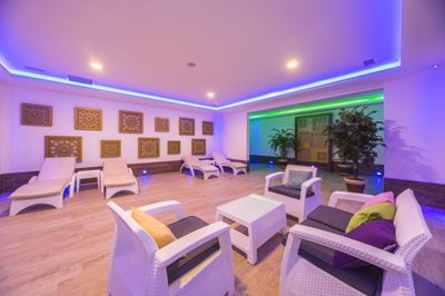 Key-Ready Luxury Apartment In Alanya - Relaxing seating areas