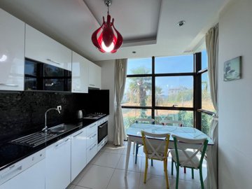 Key-Ready Luxury Apartment In Alanya - Fully fitted, open-plan kitchen