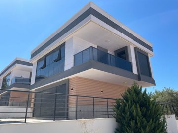 Detached Two-Storey Villa For Sale In Akbuk, Didim – Two-storey villa